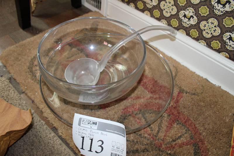 lot 113 image: Glass Punch Bowl w Glass Tray, Glass Ladle