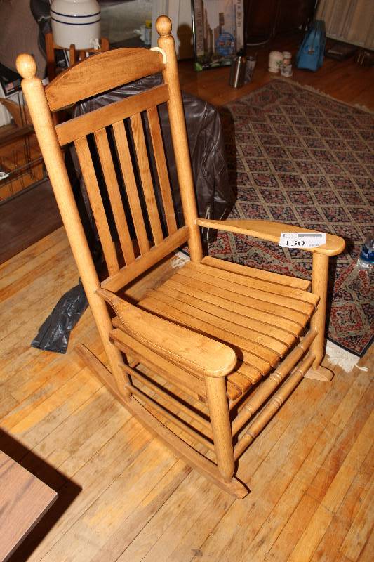 lot 130 image: Wood Rocking Chair