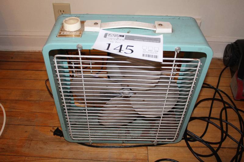 lot 145 image: Eskimo Box Fan