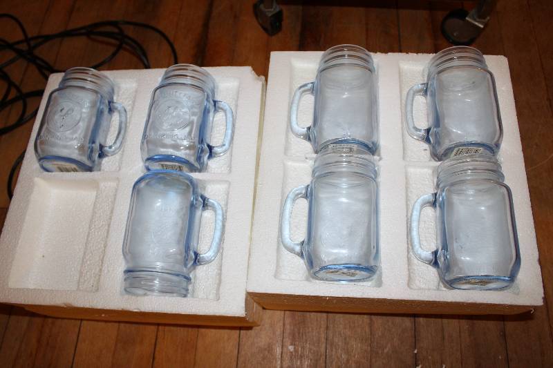 lot 144 image: Lot of (7) Blue Mason Jar Mugs