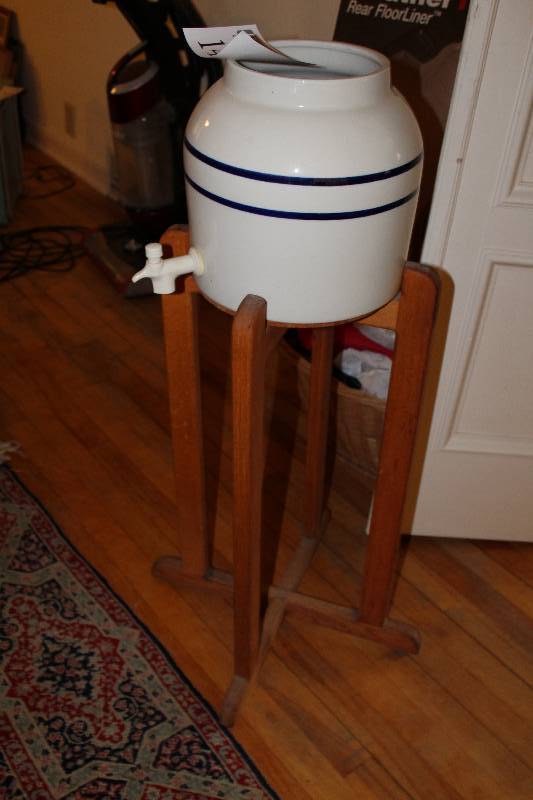 lot 142 image: Milk Jug 5-Gallon Water Dispenser w Stand