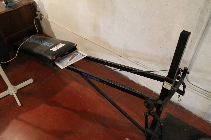 lot 197 image: Total Gym 1000 Incline Bench