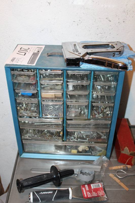lot 207 image: 21-bin Parts Organizer