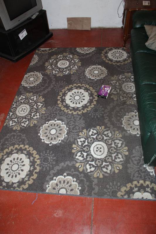 lot 193 image: Area Rug