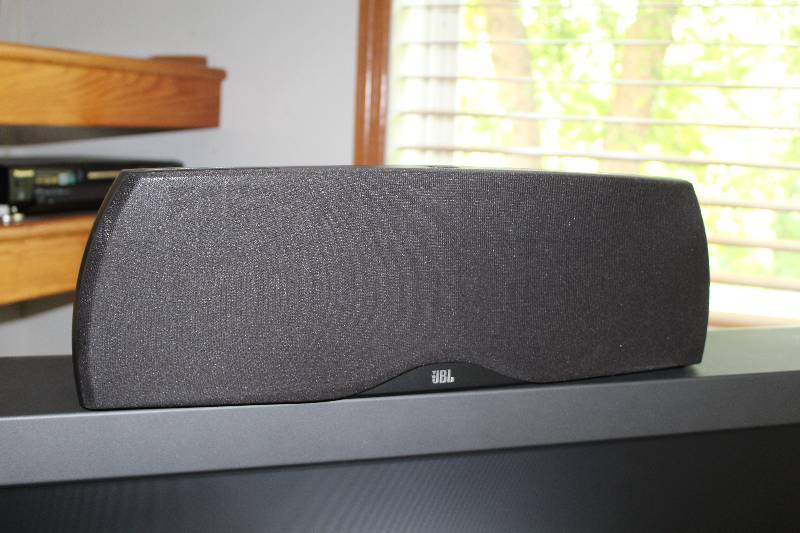 lot 14 image: Lot of (6) JBL Speakers