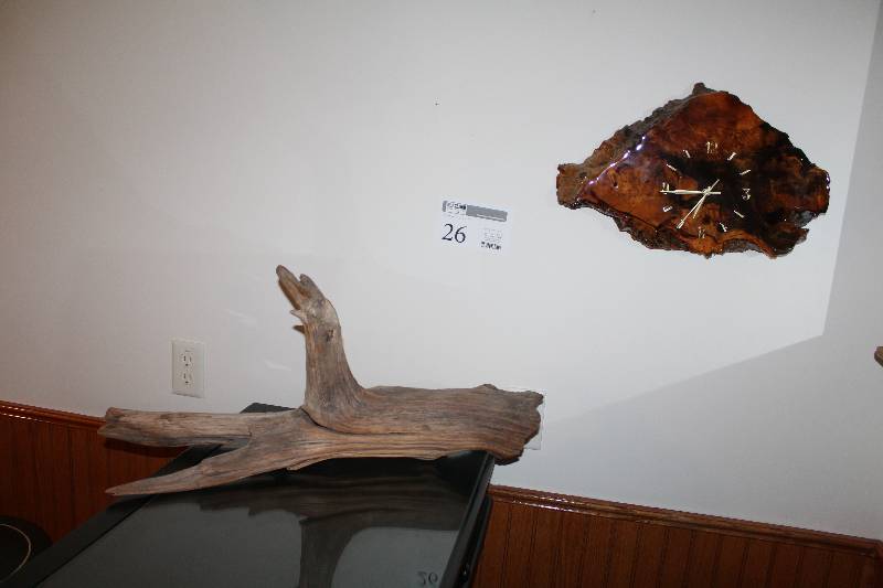 lot 26 image: Lot of (2) Driftwood Art - Table Dcor, Wall Clock