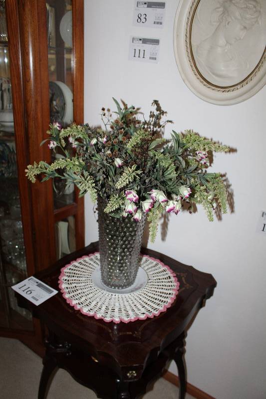 lot 111 image: Glass Vase