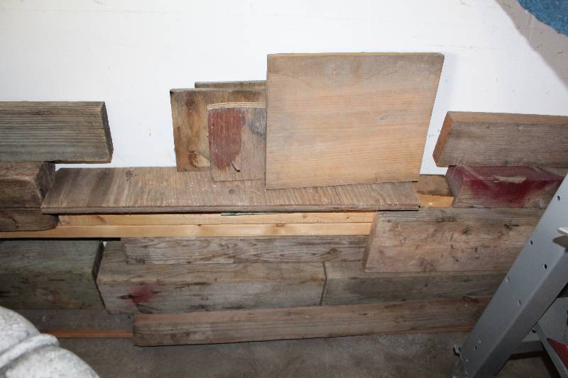 lot 188 image: Misc Wood
