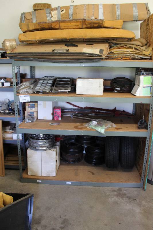 lot 249 image: 4-Shelf Shelving Unit