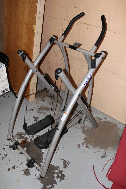 Gazelle Supra Aerobic Exercise Machine Maplewood Estate Sale KBID