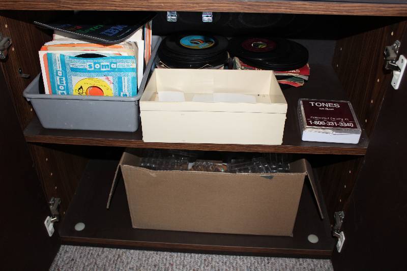 lot 307 image: 45 Records