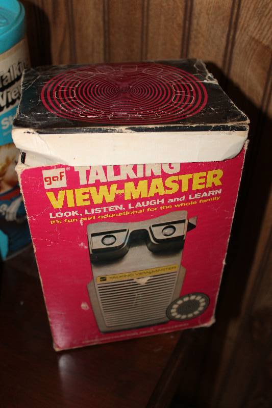 lot 322 image: GAF Talking View-Master
