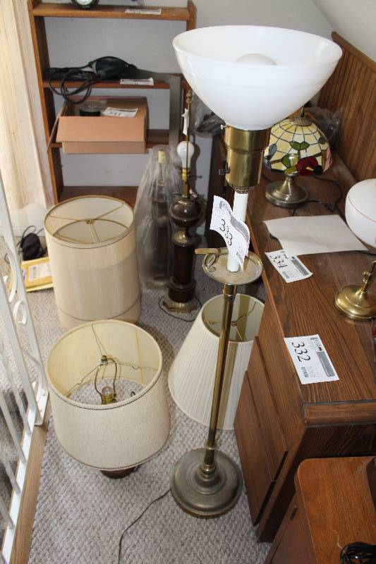 lot 333 image: Table Lamp, Floor Lamp
