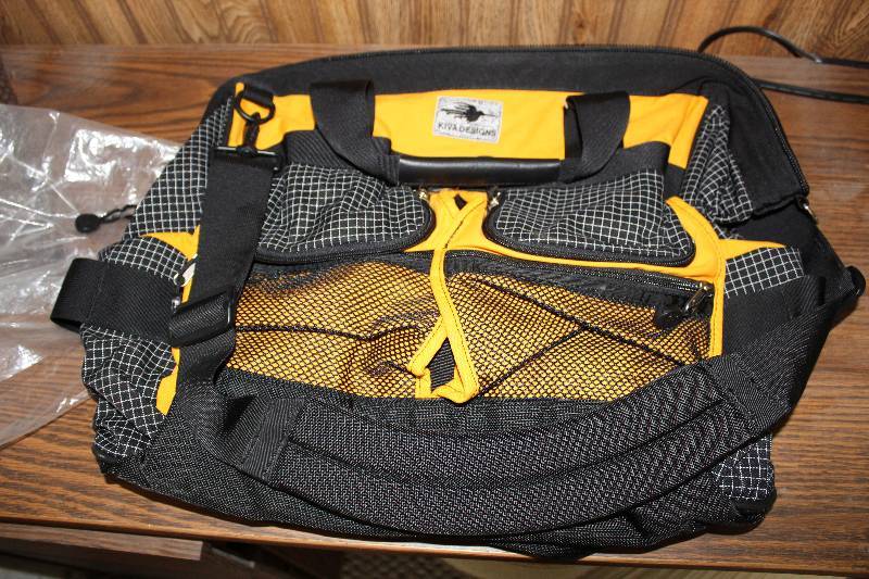 lot 336 image: Liva Designs Tool Bag