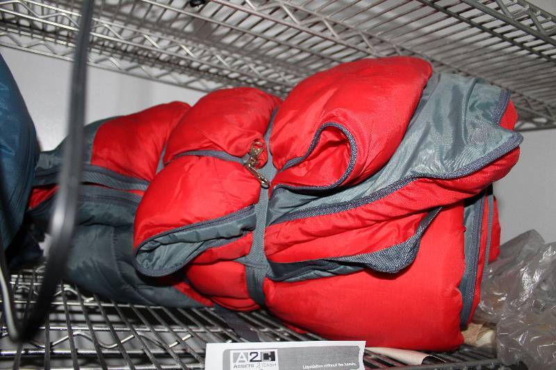 lot 347 image: Sleeping Bags