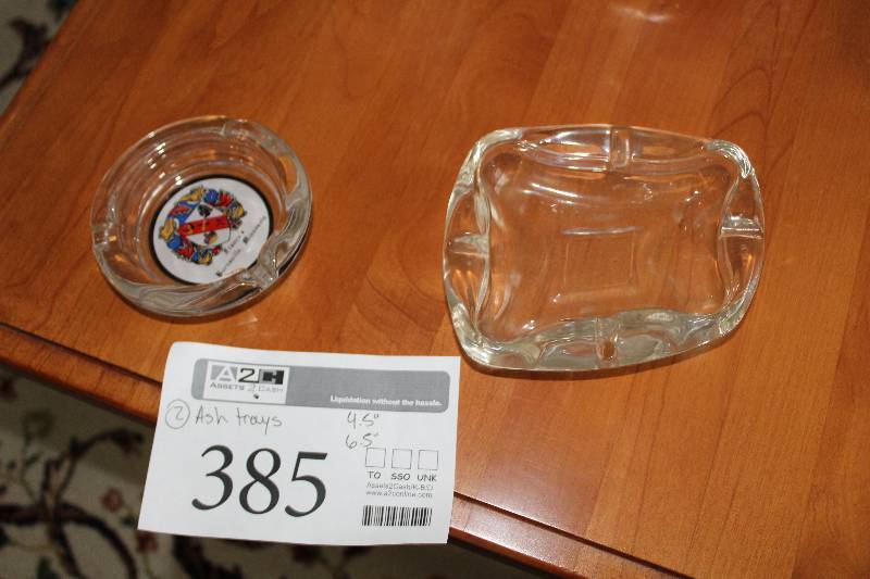 lot 385 image: Lot of (2) Ash Trays