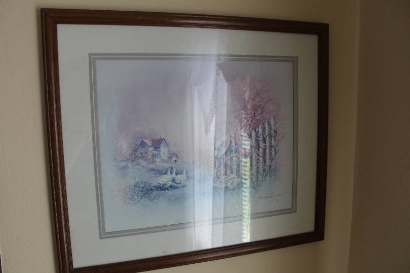 lot 404 image: Wall Art, Wall Clock
