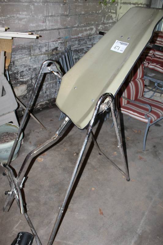lot 471 image: Inversion Table
