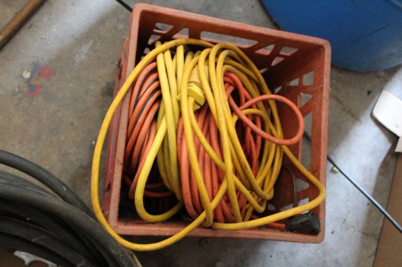 lot 126 image: Lot of (5) Extension Cords