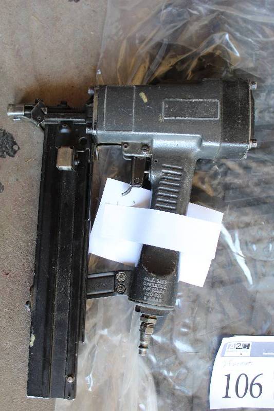 lot 97 image: Pneumatic Stapler