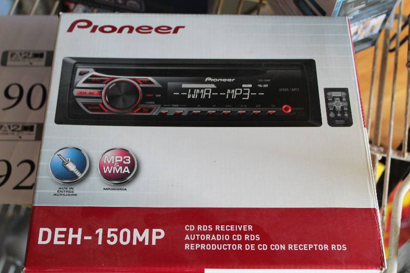 lot 89 image: Pioneer CD RDS Receiver MP3 WMA Player