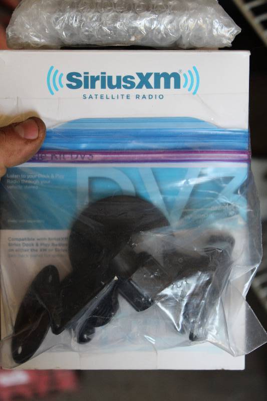 lot 92 image: Sirius XM Satellite Radio Vehicle Kit DV3