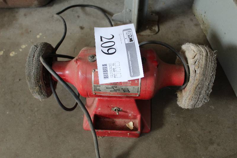 lot 209 image: Dayton Grinder AC Motor