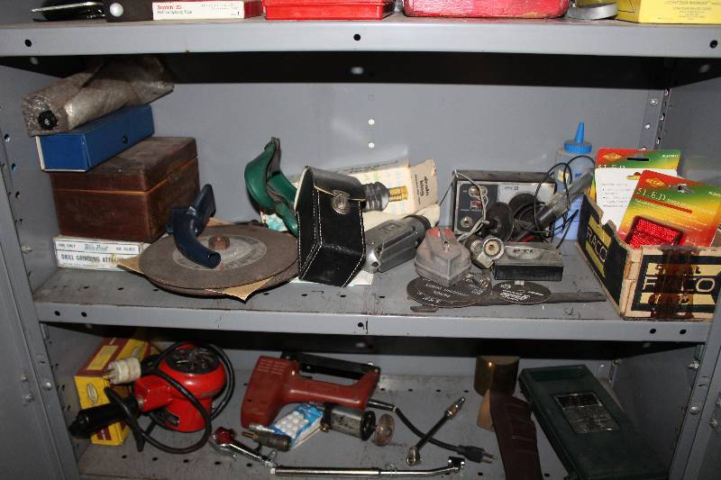 lot 226 image: Grinding Discs, Lights, And More