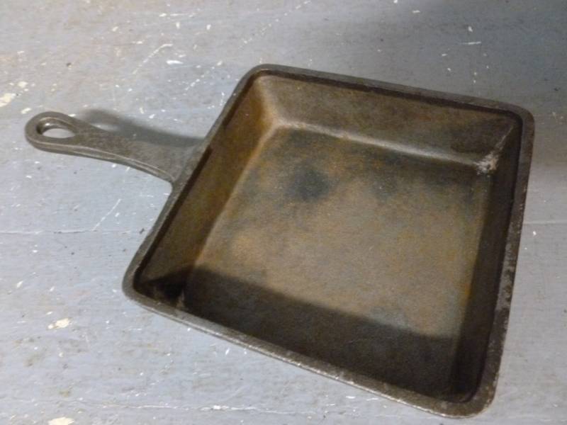 Cast Iron Pan