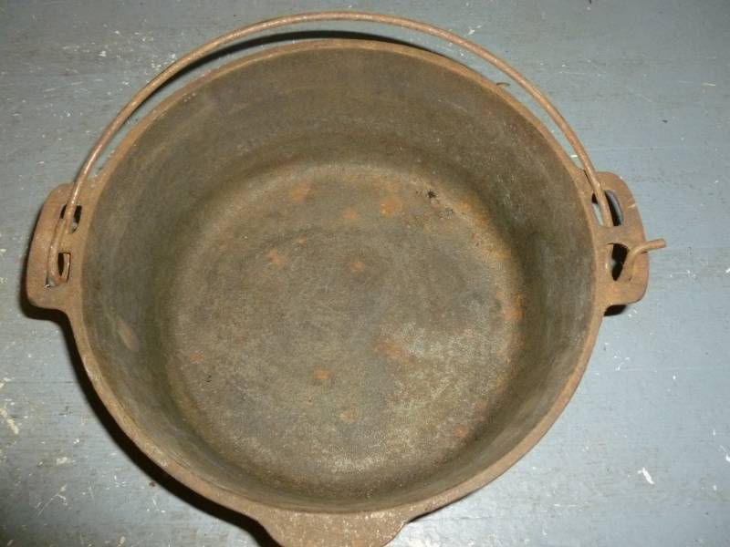 Vintage Griswold Cast Iron Pan