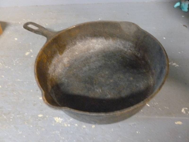 Vintage Cast Iron Pan