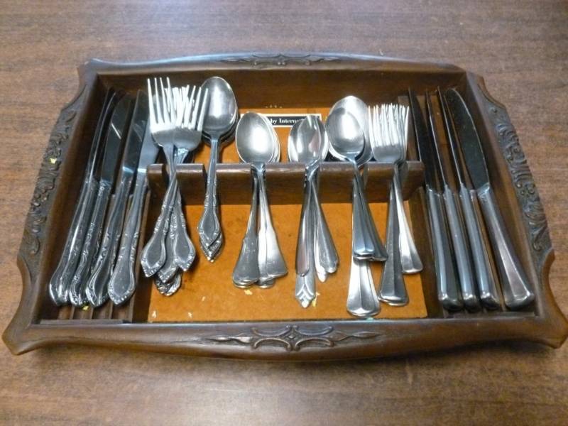 Flatware Set