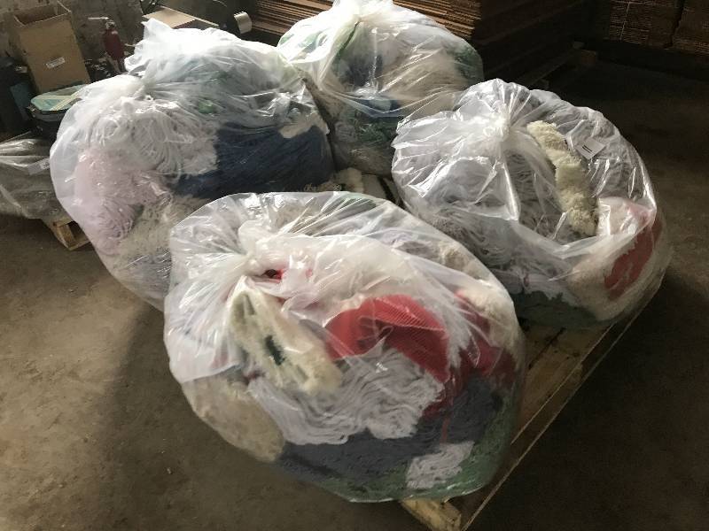 LOT OF MOP HEADS