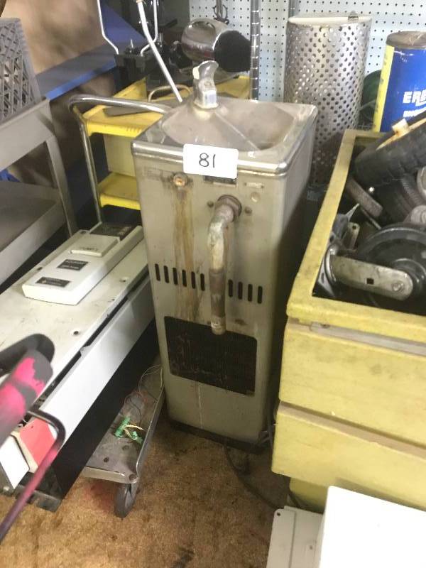 DRINKING FOUNTAIN