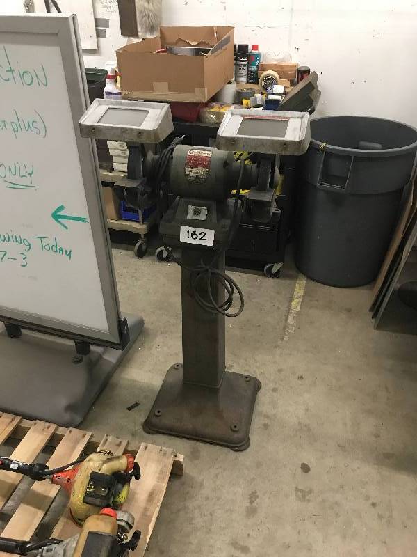 PEDESTAL GRINDER