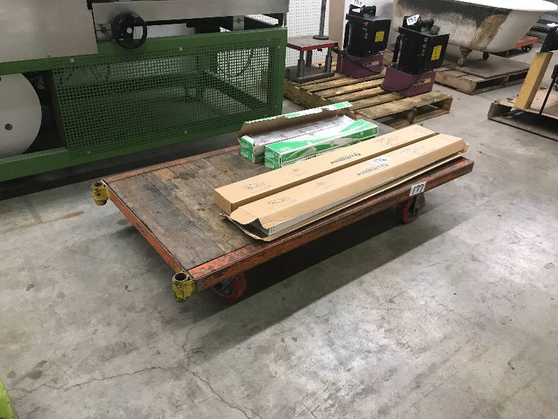 WAREHOUSE CART