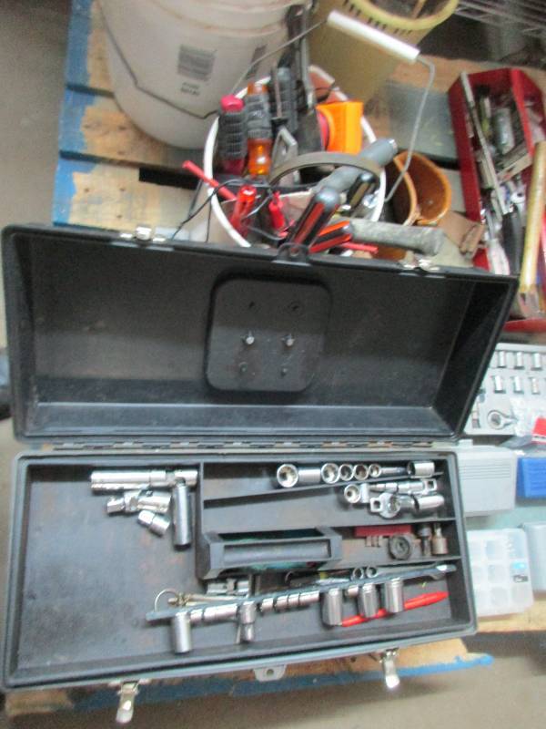 PALLET LOT OF MISC. TOOLS