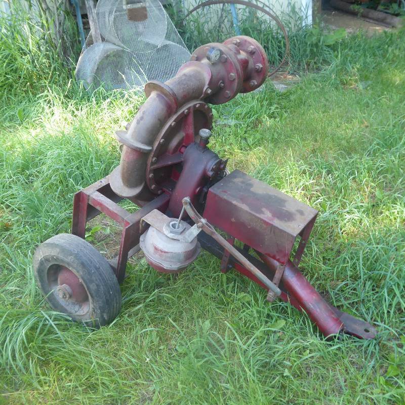 lot 9 image: Hale PTO Rapid Centrifuge TrashWater Pump On Wheels