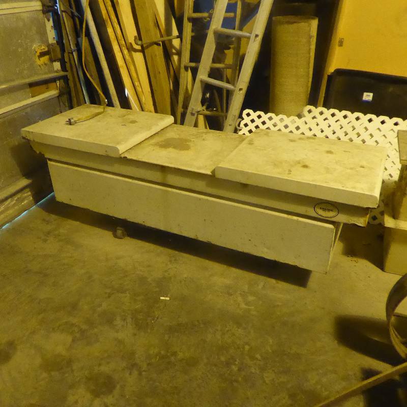lot 13 image: KNAACK Truck Tool Box