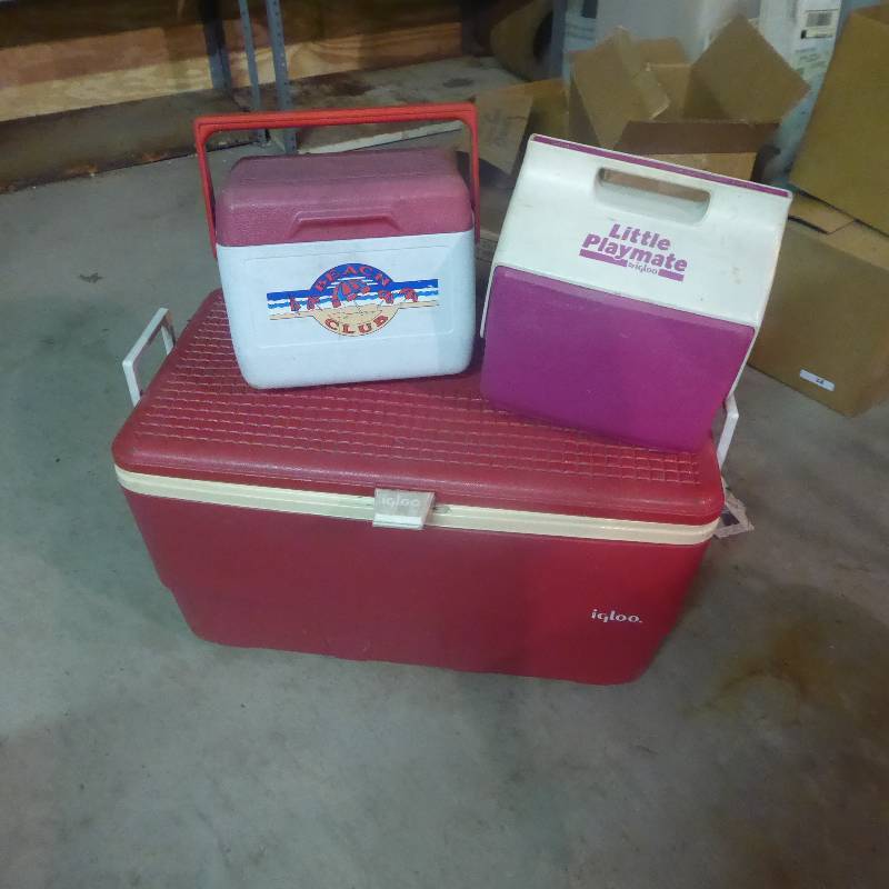 lot 40 image: Cooler Lot # 1