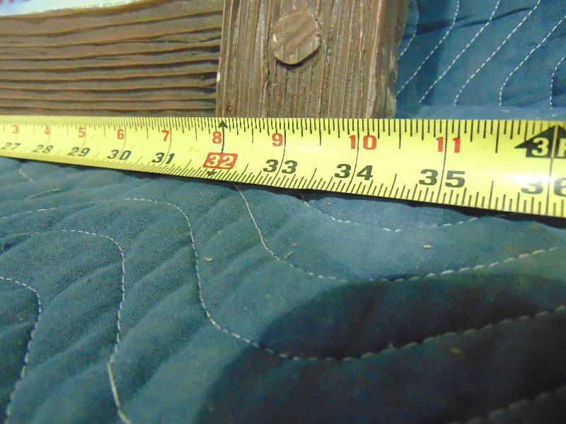 lot 15 image: Seagrams Canadian Hunter Collectible Advertisement