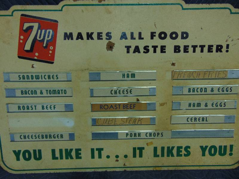lot 67 image: Vintage 7UP Menu Board