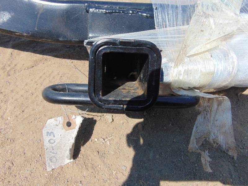 lot 83 image: Draw-Tite Vehicle Hitch