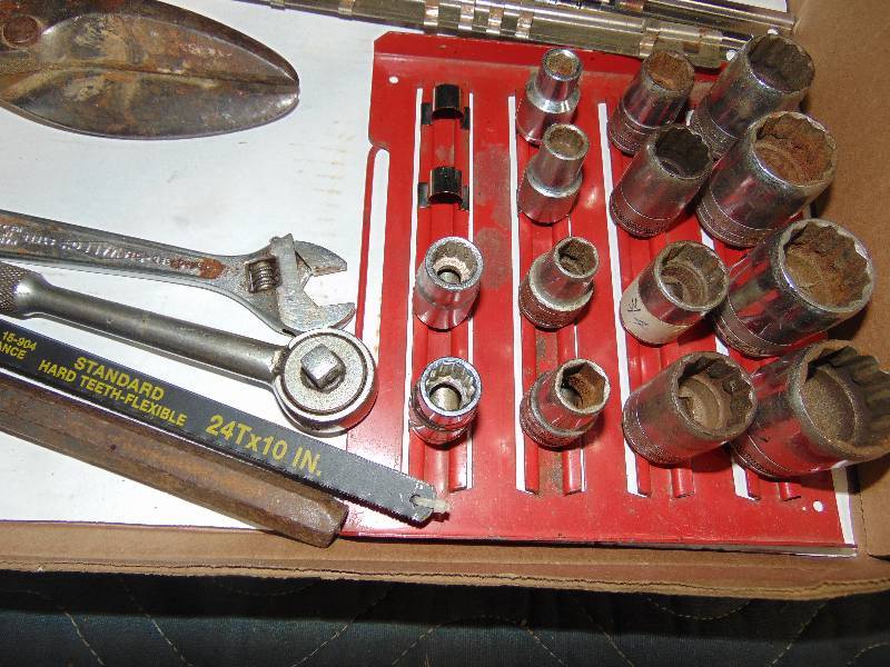 lot 108 image: Misc Lot of Tools