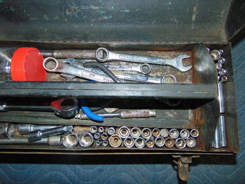lot 114 image: Toolbox Full of Misc Tools
