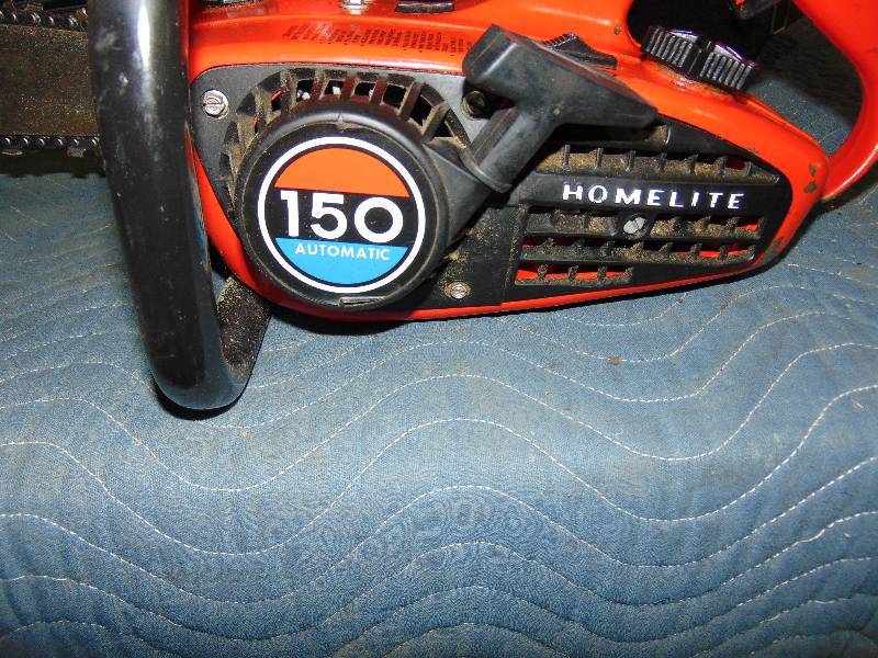 lot 121 image: Homelite 150 Chainsaw With Case