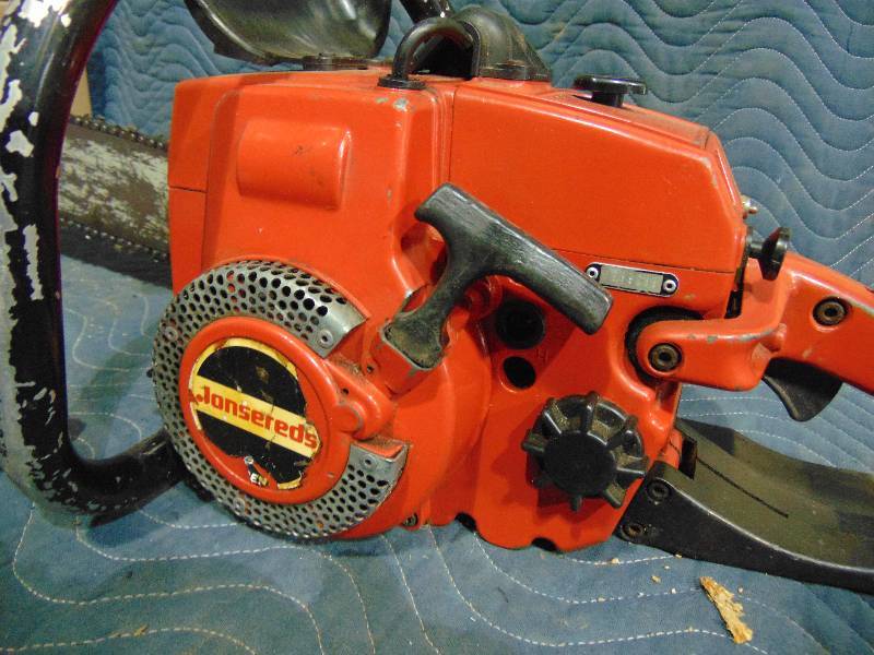 lot 141 image: Jonsereds Chainsaw