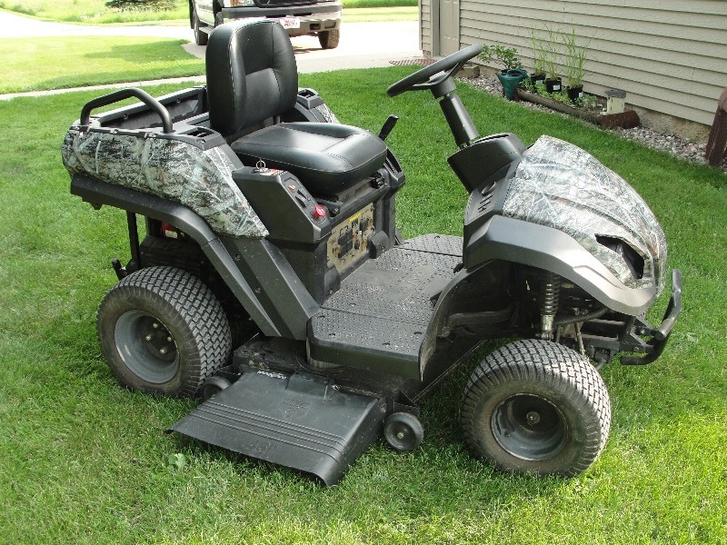 RAVEN LAWN MOWER