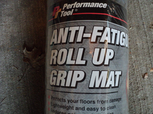 lot 39 image: Brand new anti fatigue floor mat...