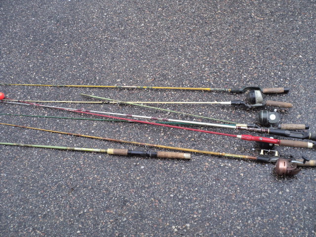 lot 43 image: Lot of fishing poles...